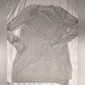 J Crew Men's Small Gray Long Sleeve Sweater With Pockets.‎